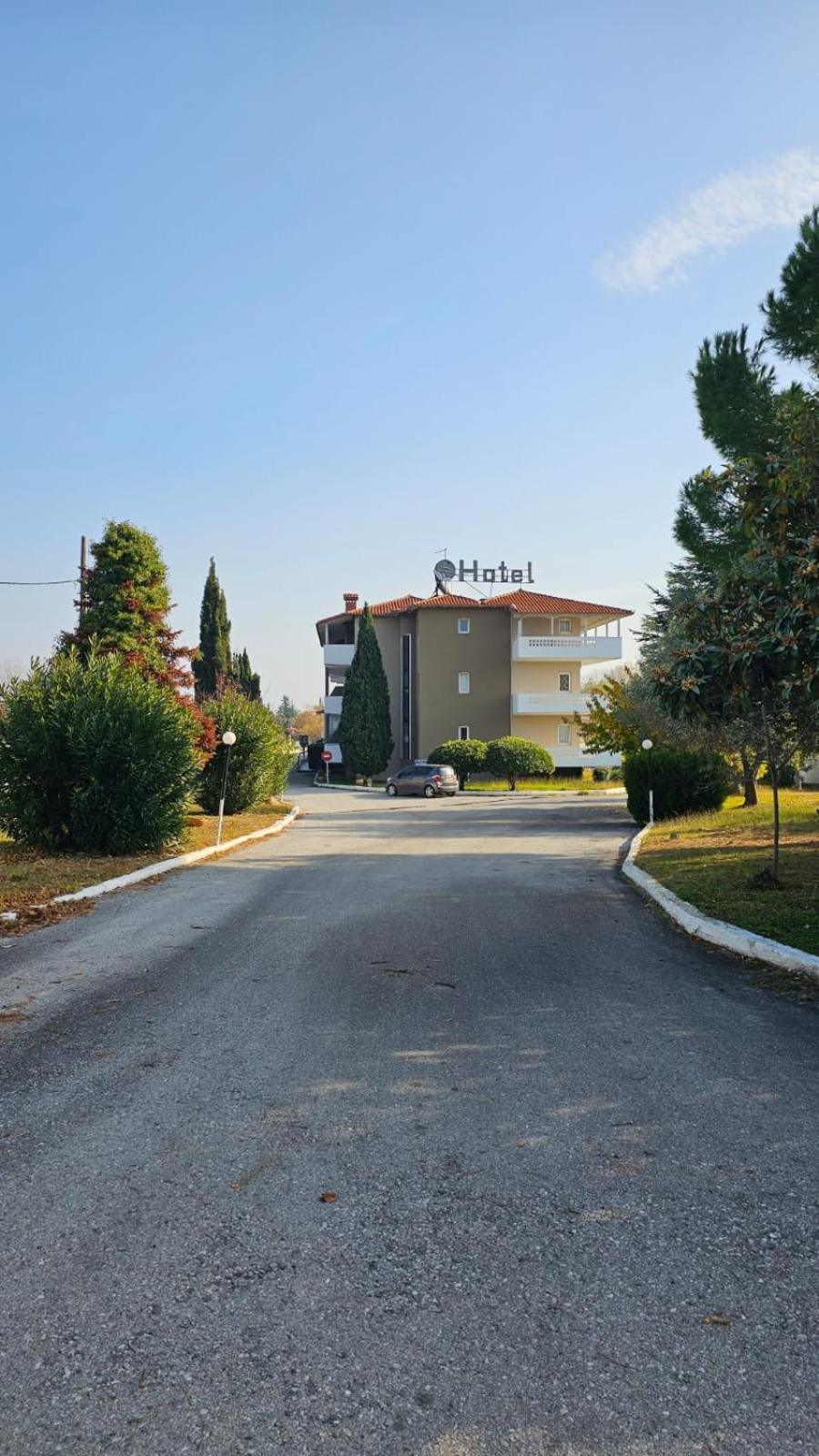 Great Alexander Hotel Litochoro Exterior photo